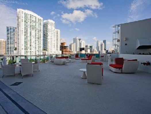 Sky Lounge